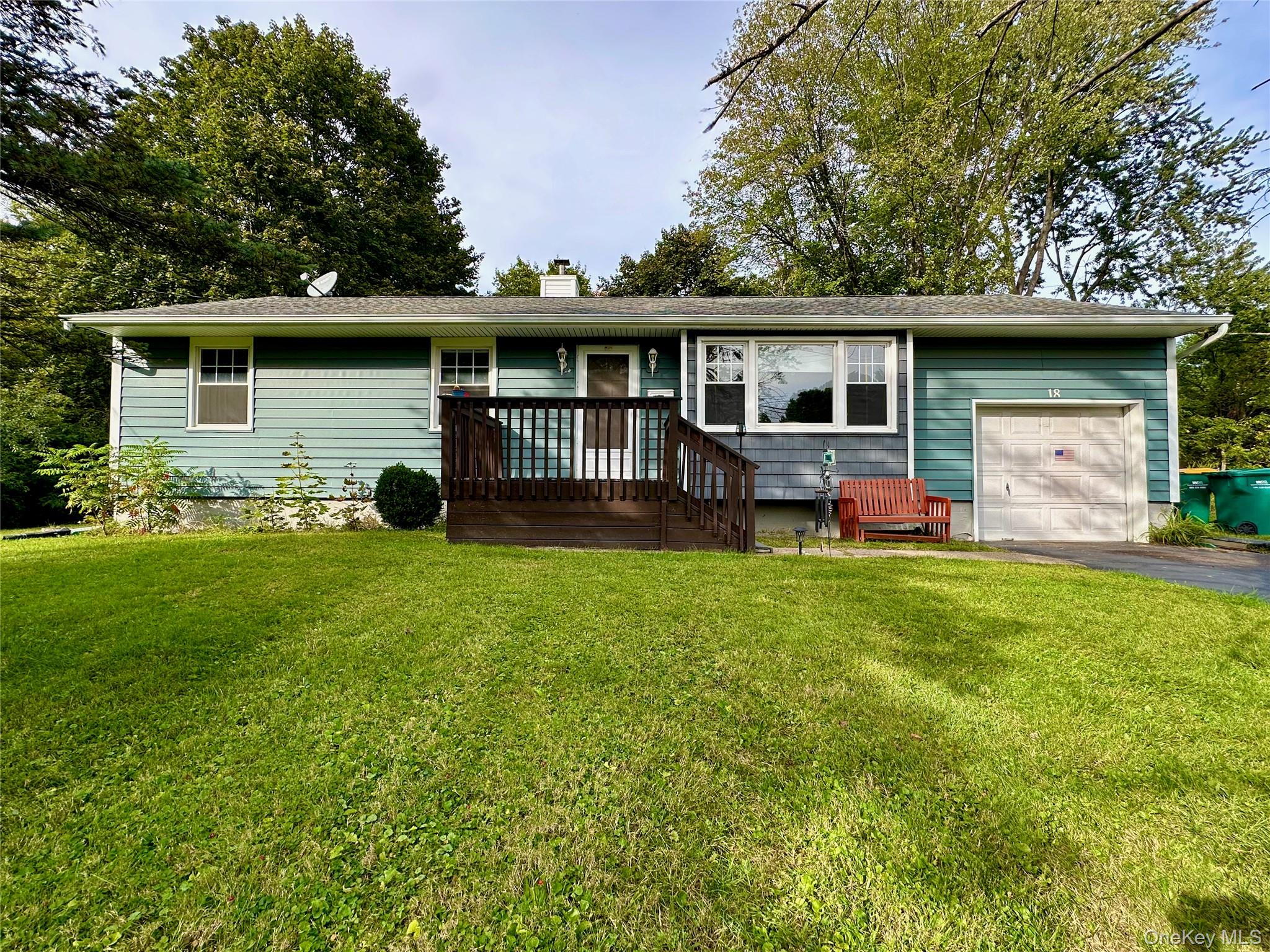 #1 photo, 18 Cambridge Drive, Red Hook , NY 12571