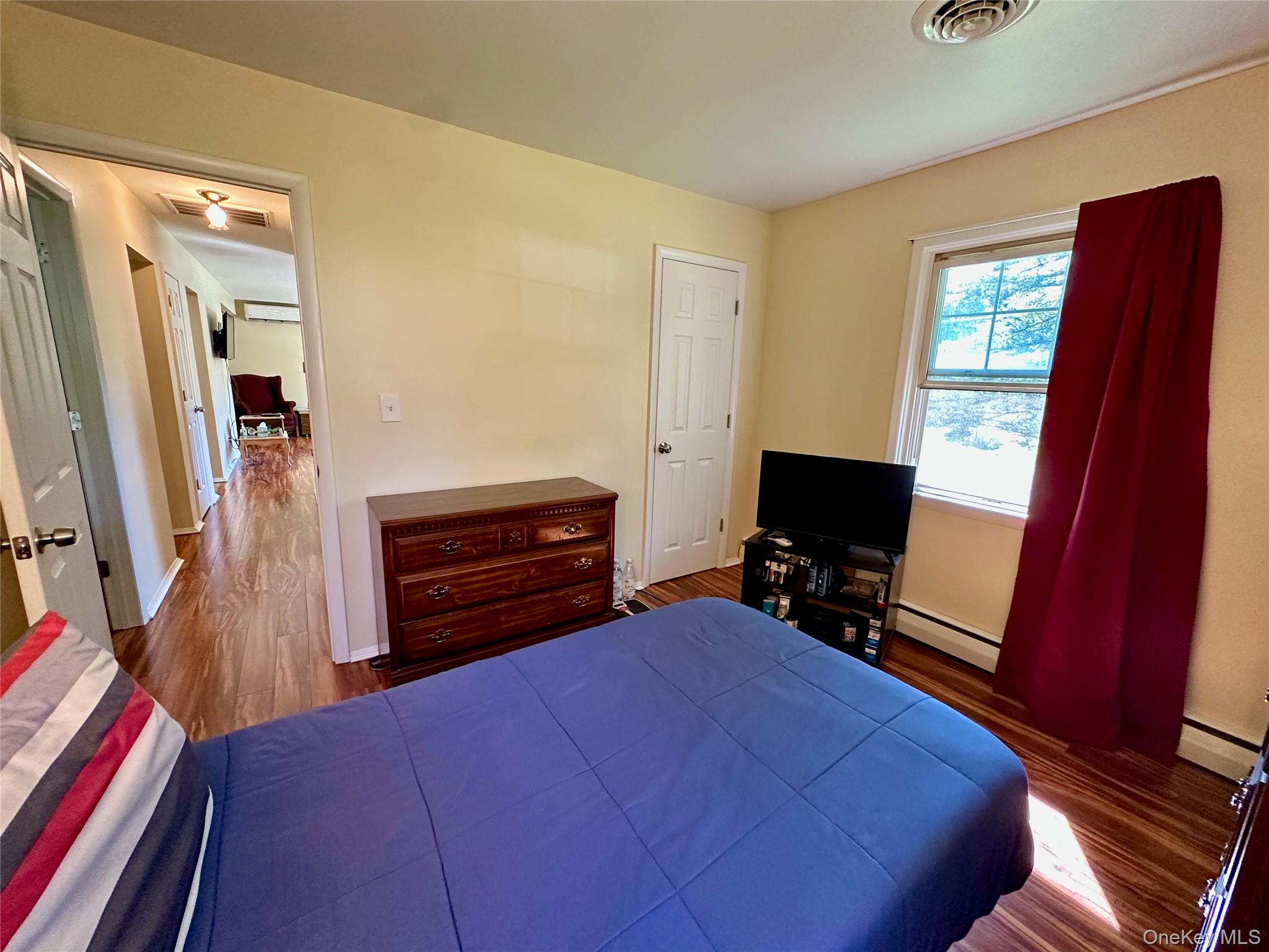 #13 photo, 18 Cambridge Drive, Red Hook , NY 12571