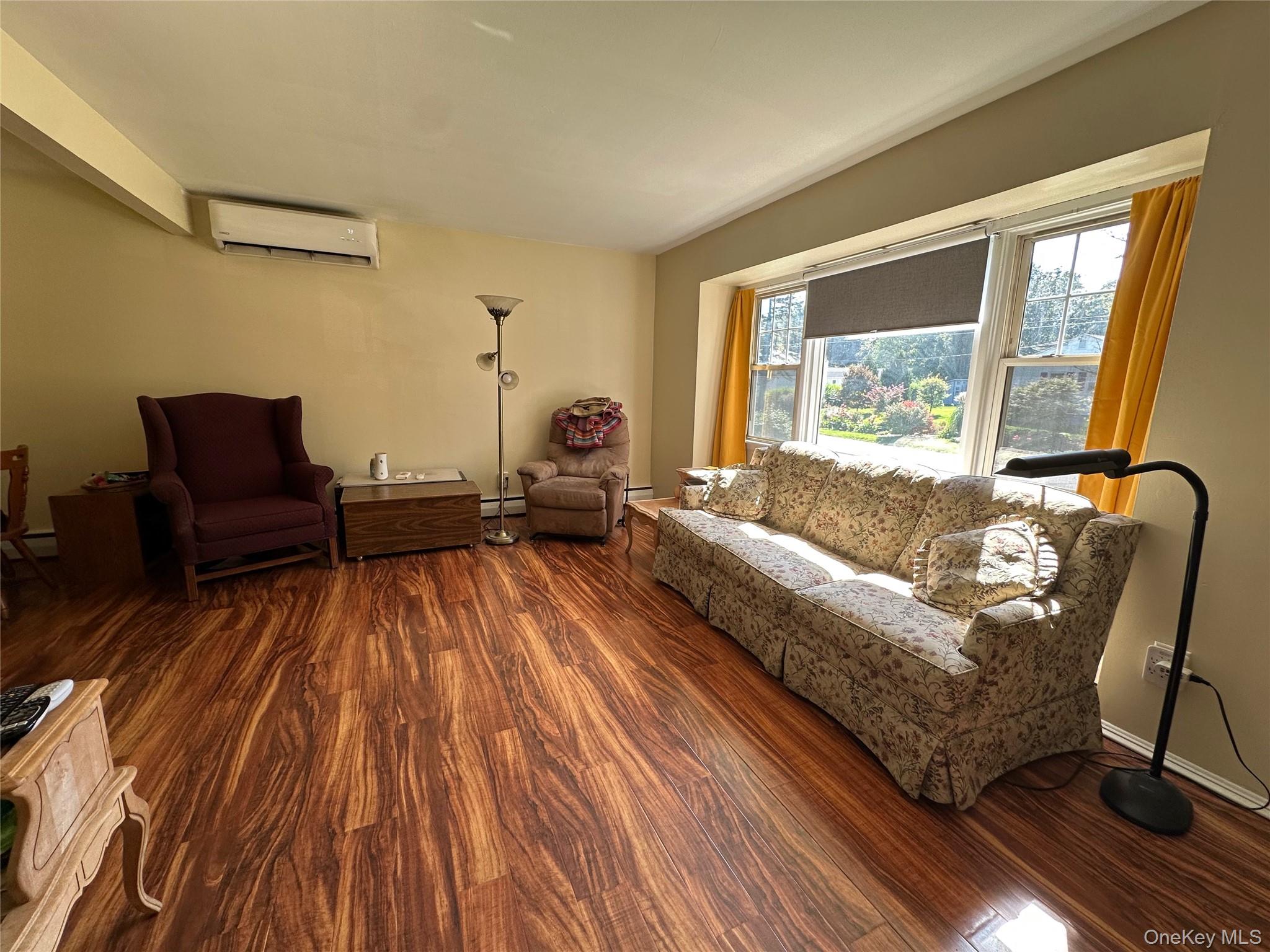 #5 photo, 18 Cambridge Drive, Red Hook , NY 12571