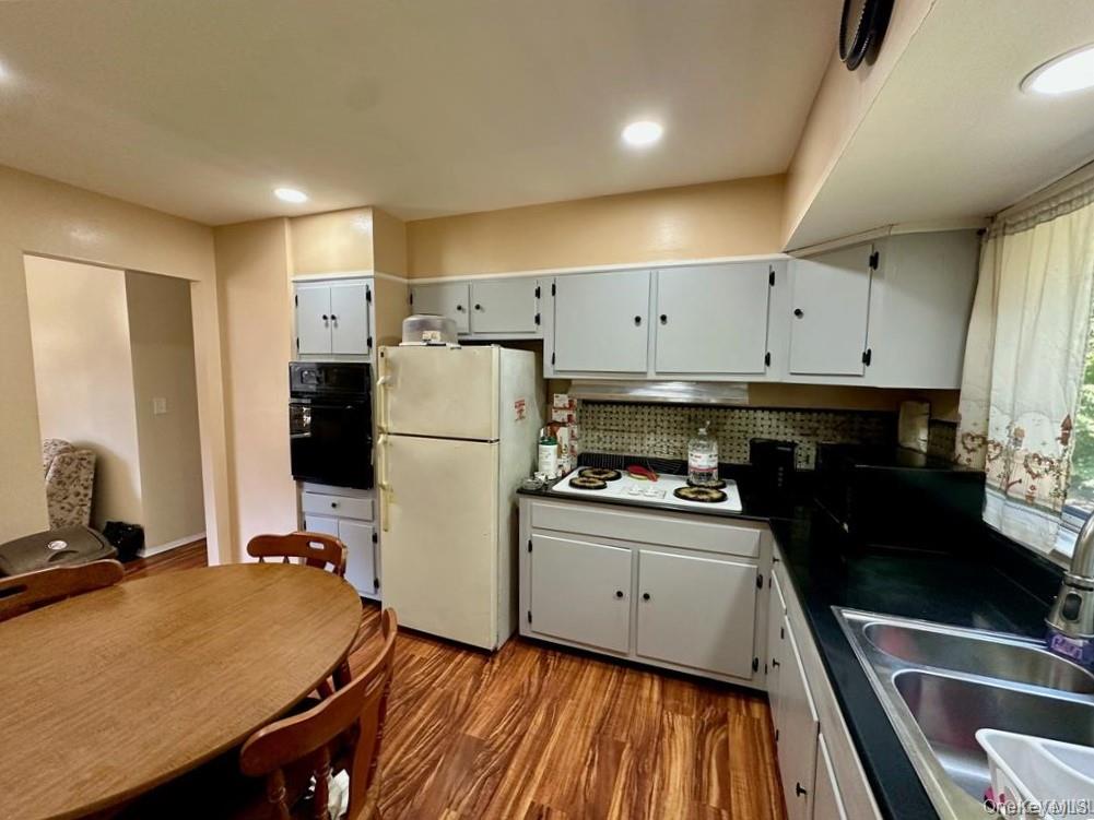 #7 photo, 18 Cambridge Drive, Red Hook , NY 12571