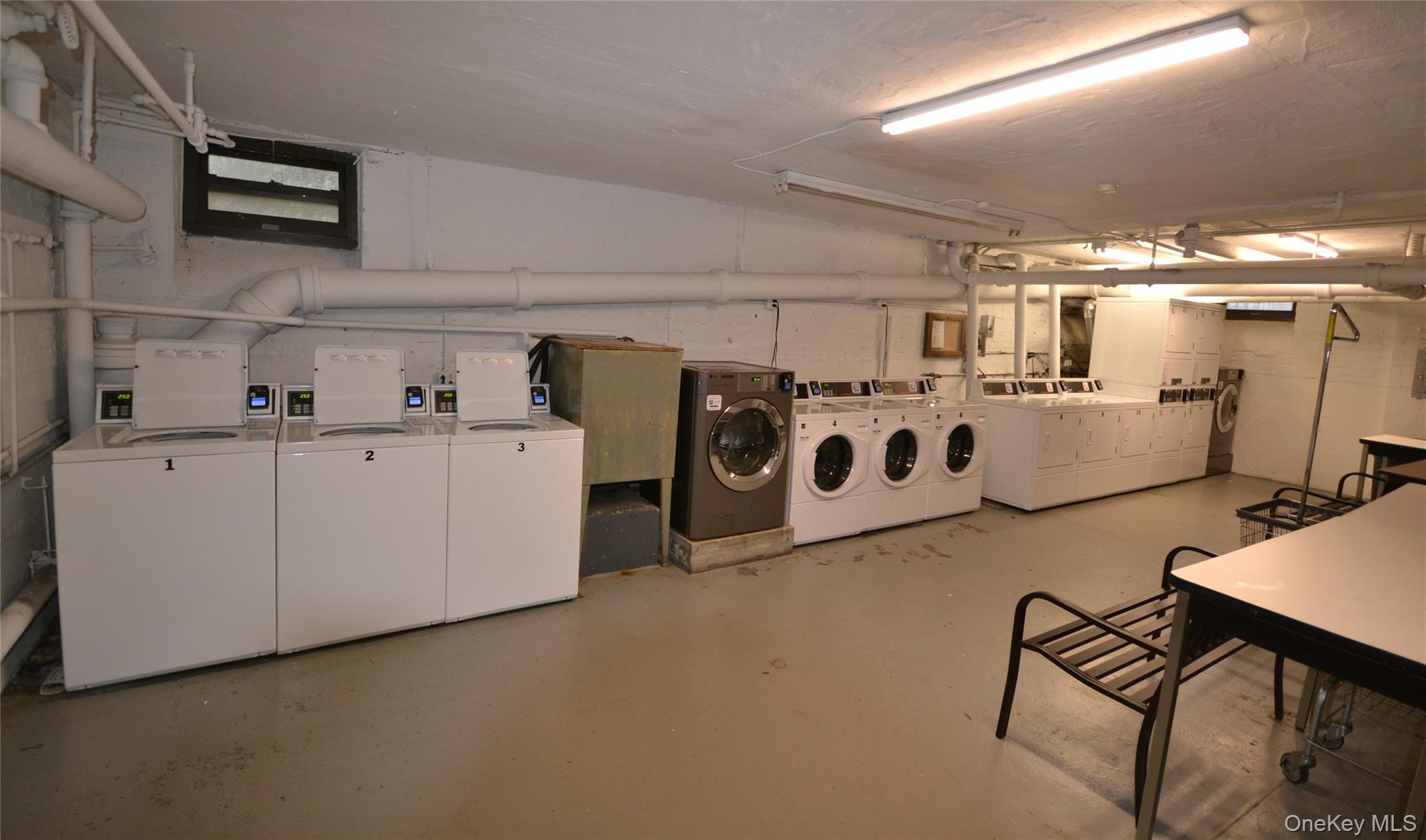 #8 photo, 210 Martine Avenue, White Plains , NY 10601