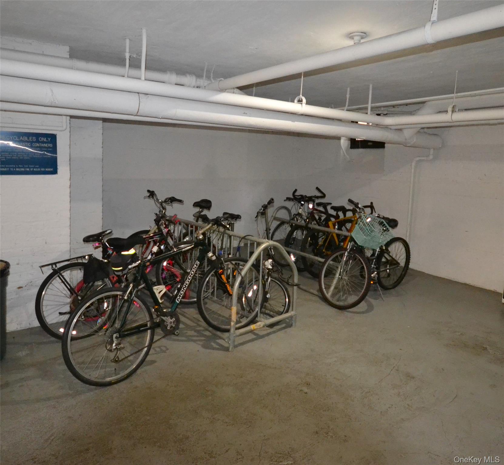 #9 photo, 210 Martine Avenue, White Plains , NY 10601