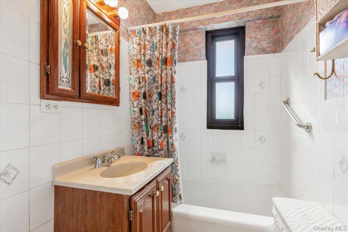 #14 photo, 3850 SEDGWICK Avenue, Bronx , NY 10463