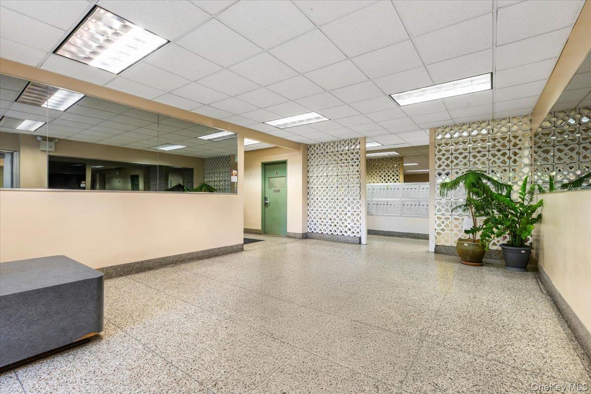 #4 photo, 3850 SEDGWICK Avenue, Bronx , NY 10463