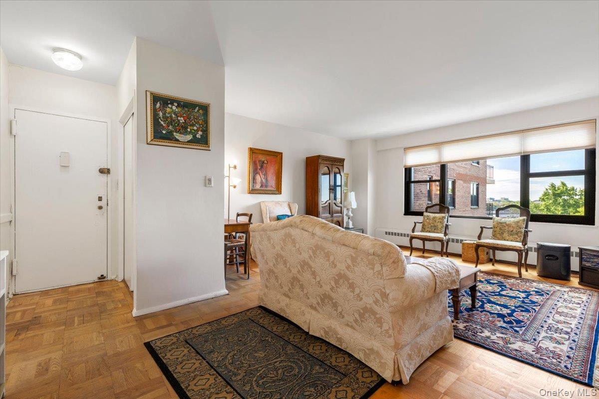 #5 photo, 3850 SEDGWICK Avenue, Bronx , NY 10463