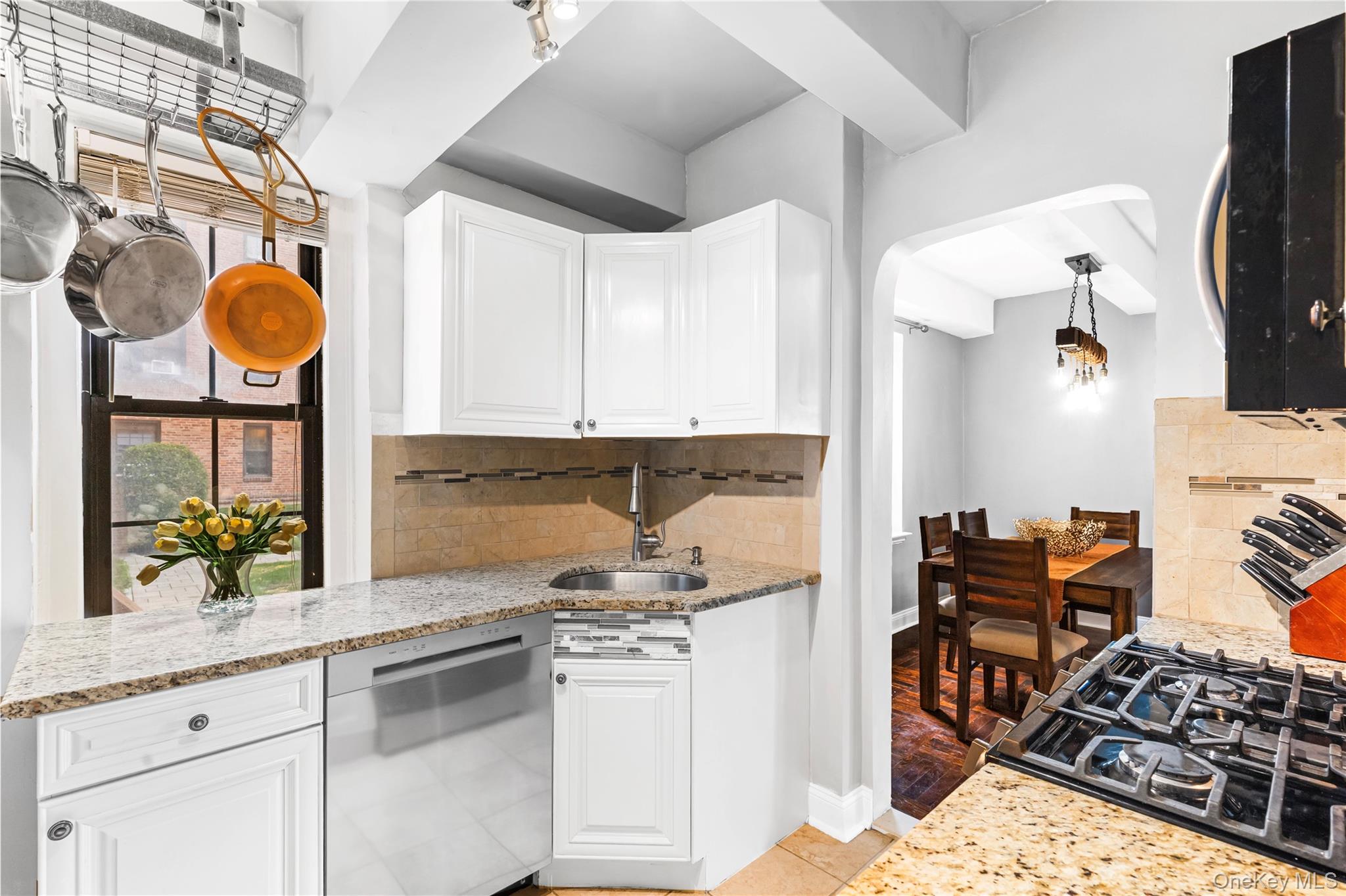 #11 photo, 174 Garth Road, Scarsdale , NY 10583