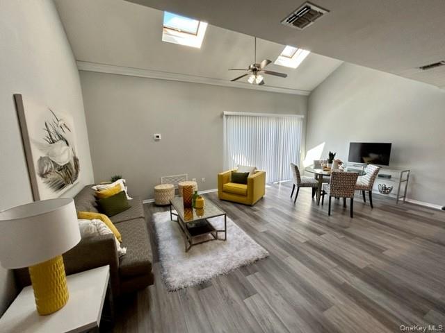 #10 photo, 111 Horizon View Drive, サフォーク郡 Farmingville , NY 11738