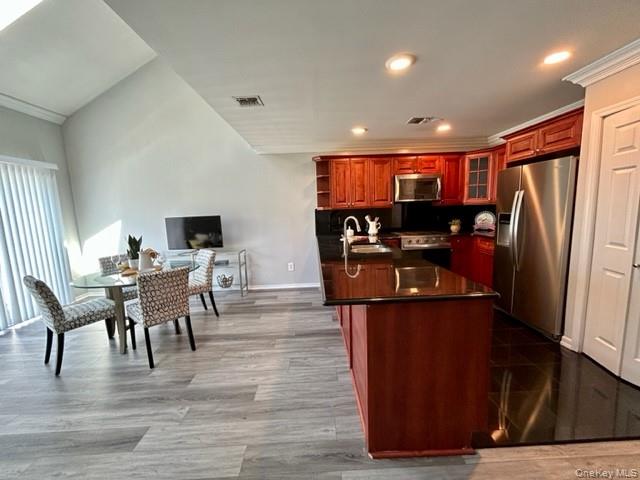 #4 photo, 111 Horizon View Drive, サフォーク郡 Farmingville , NY 11738