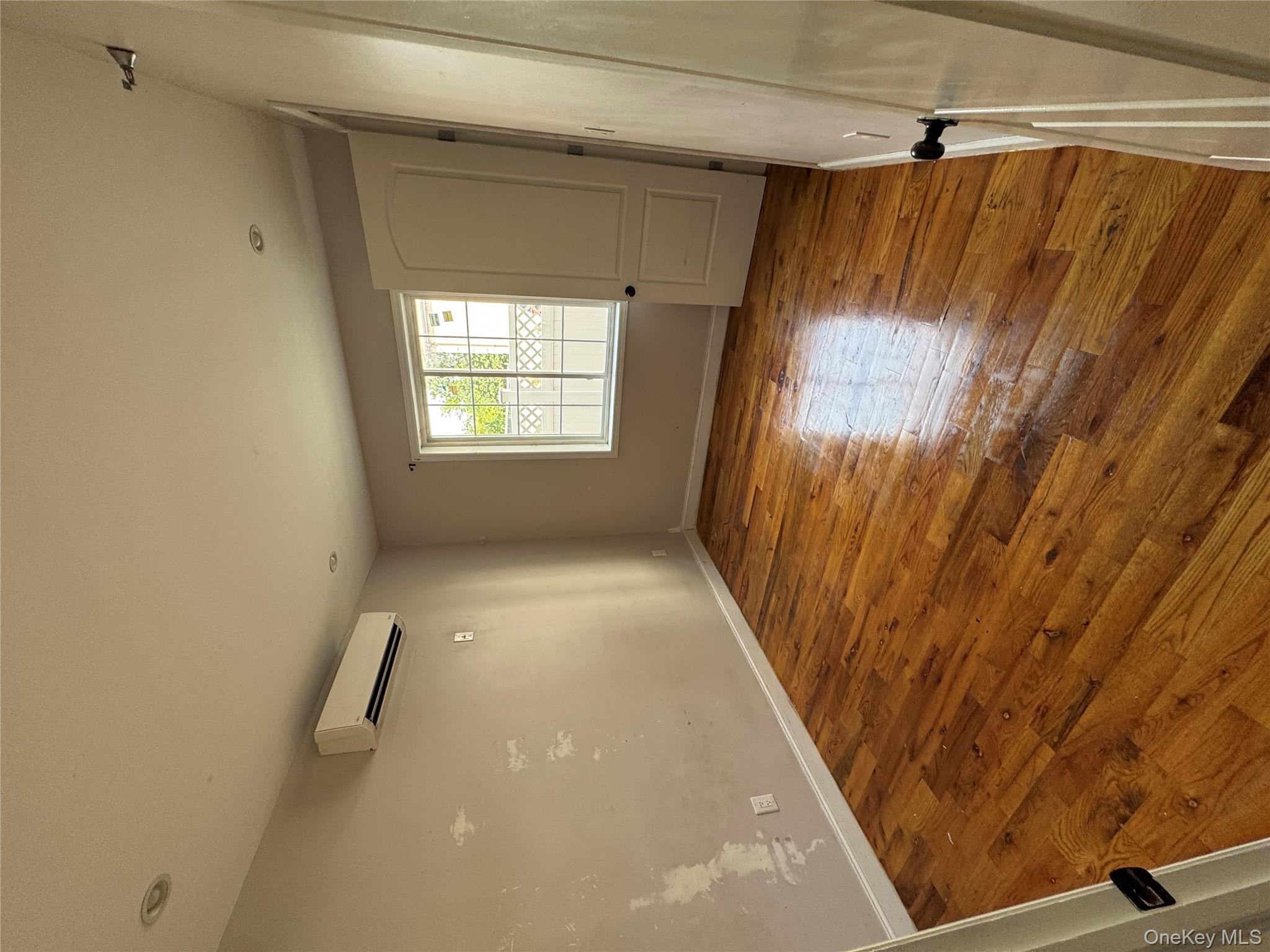 #6 photo, 13814 Brookville Boulevard, Rosedale , NY 11422