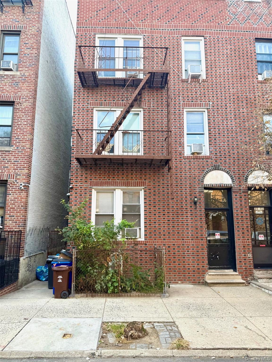 #2 photo, 2554 35th Street, Astoria , NY 11103