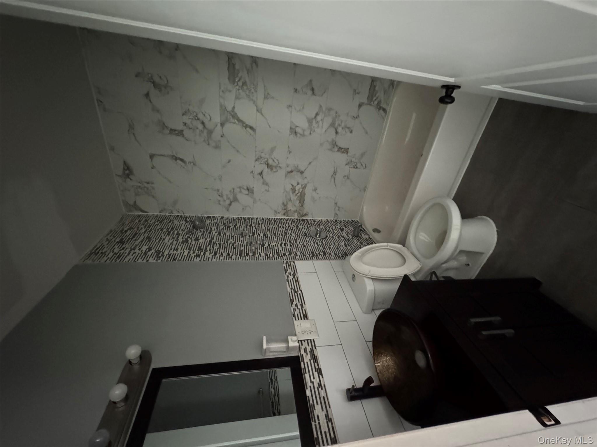 #4 photo, 13814 Brookville Boulevard, Rosedale , NY 11422