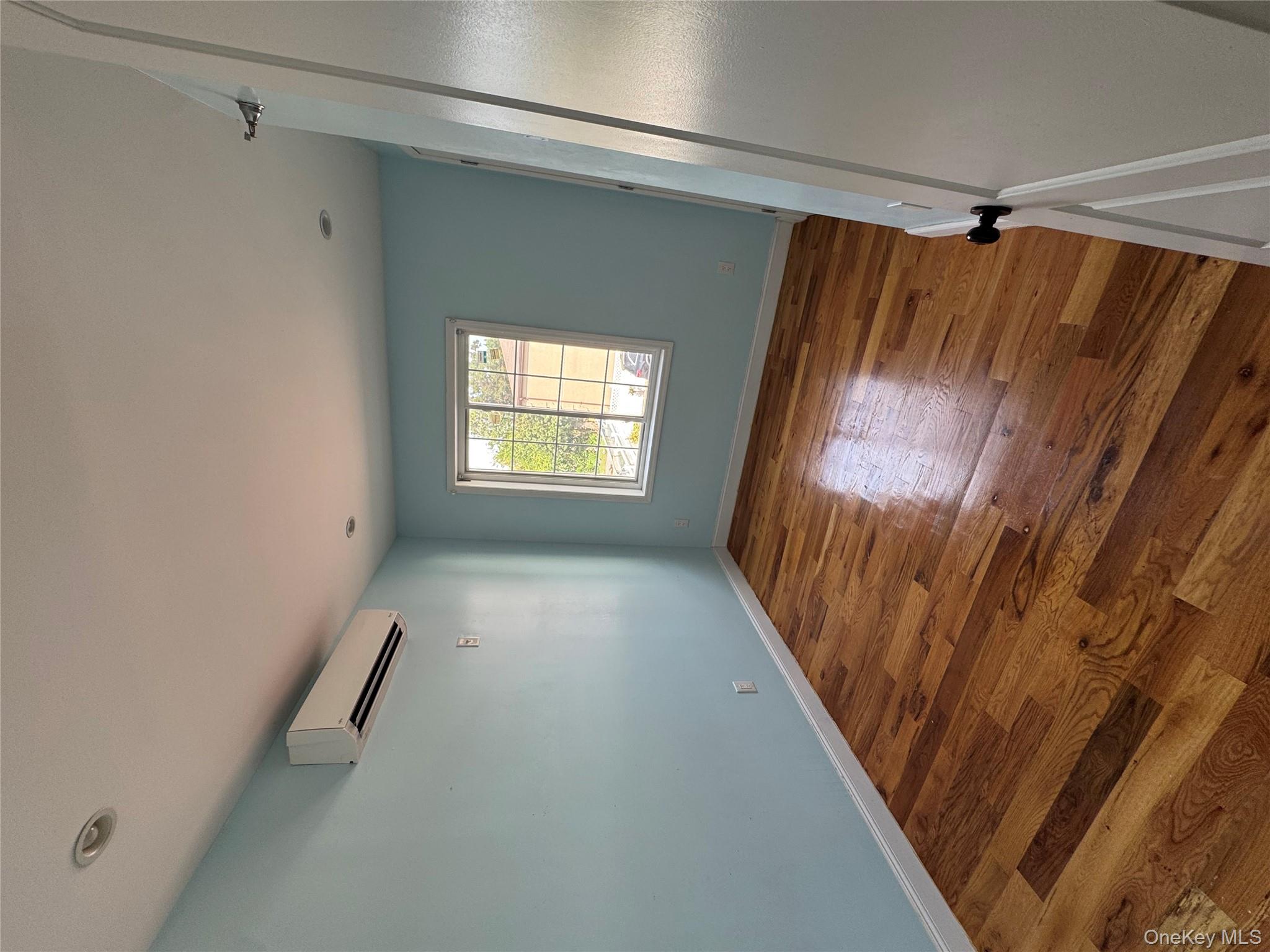 #5 photo, 13814 Brookville Boulevard, Rosedale , NY 11422