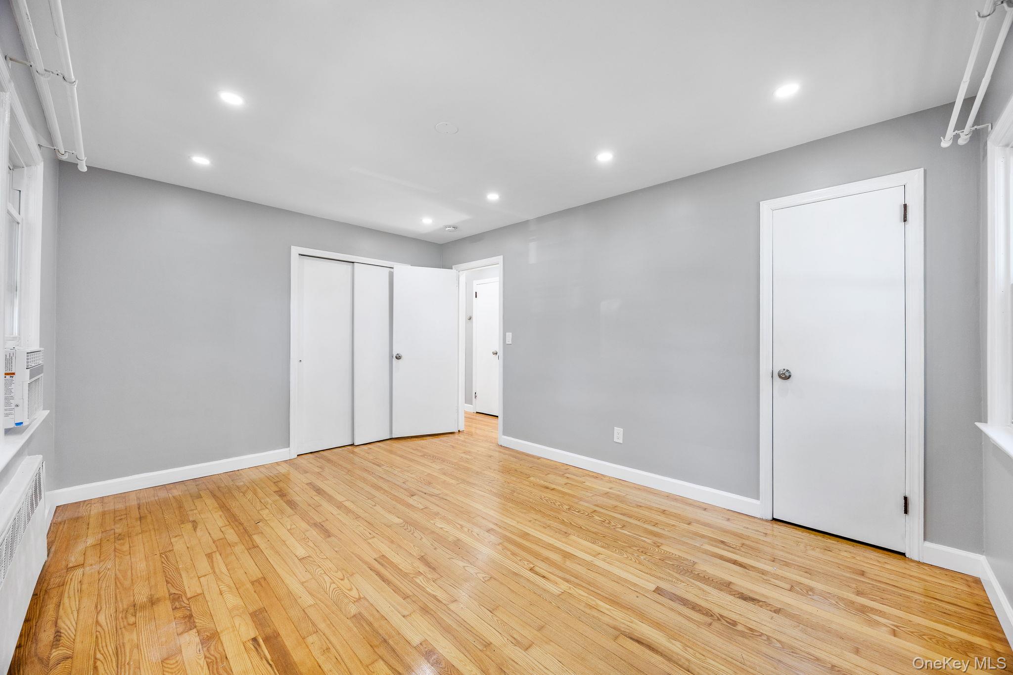 #14 photo, 111 N 7th Street, New Hyde Park , NY 11040