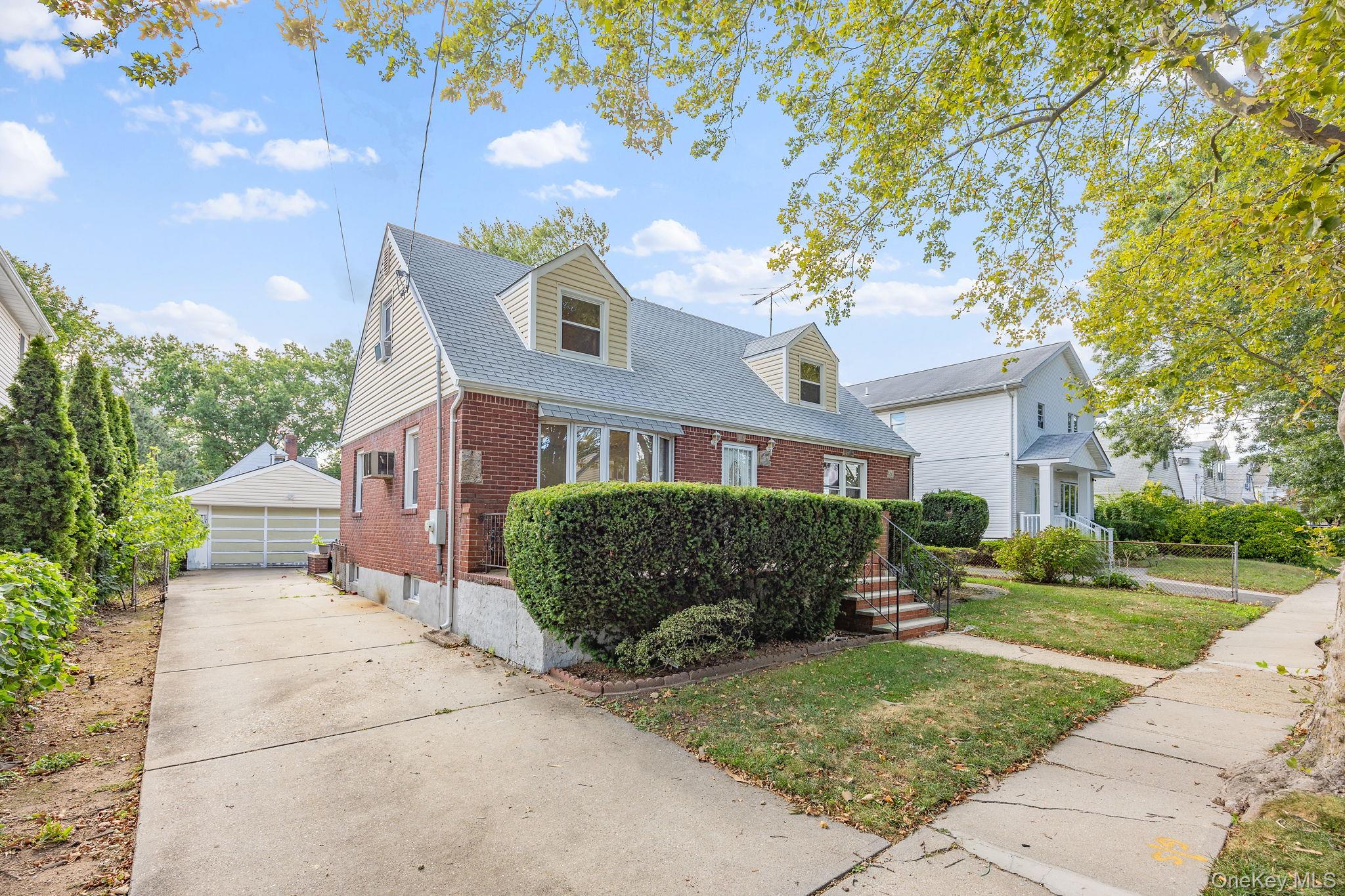 #3 photo, 111 N 7th Street, New Hyde Park , NY 11040