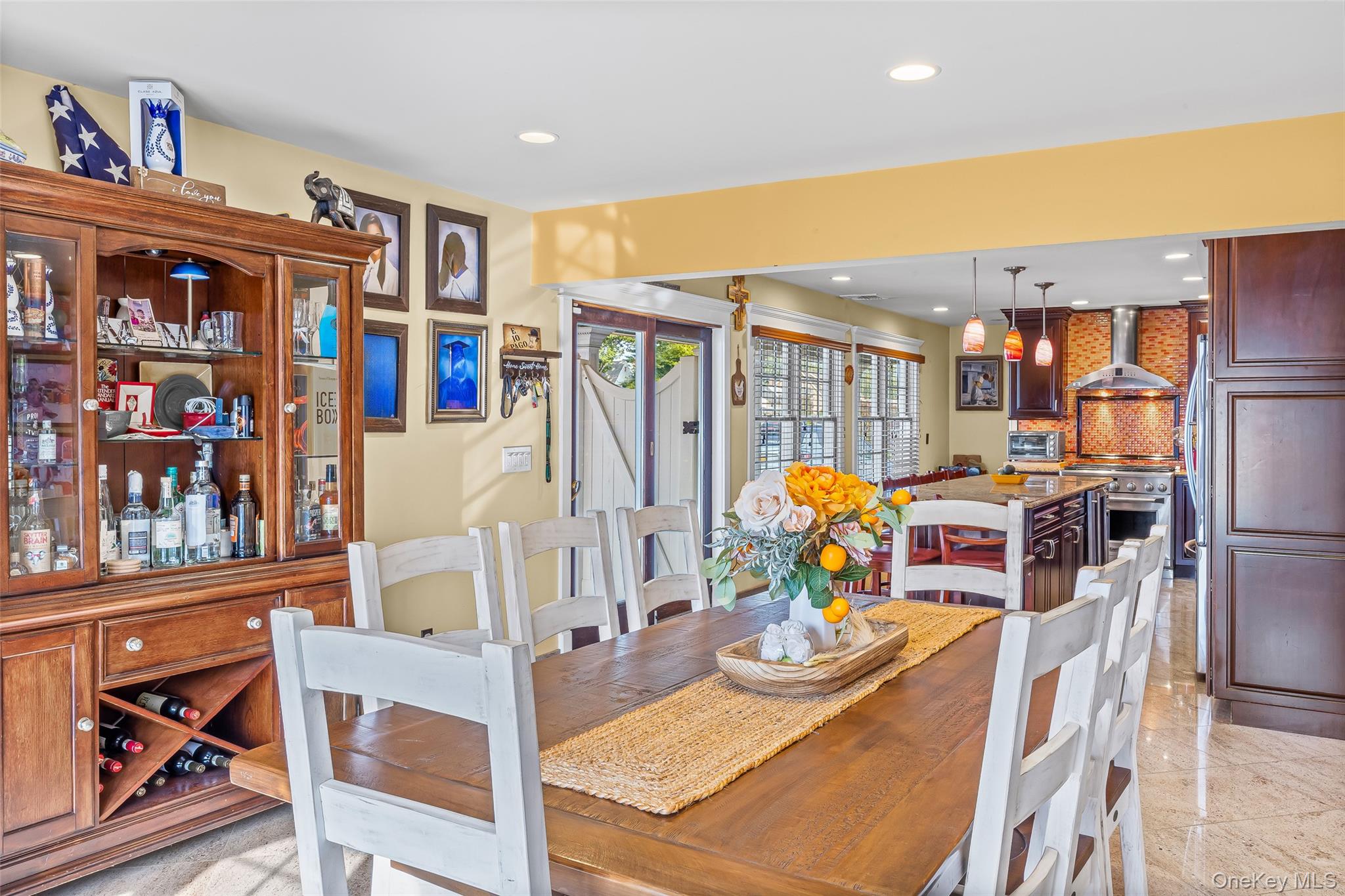 #10 photo, 71 Swing Lane, Levittown , NY 11756