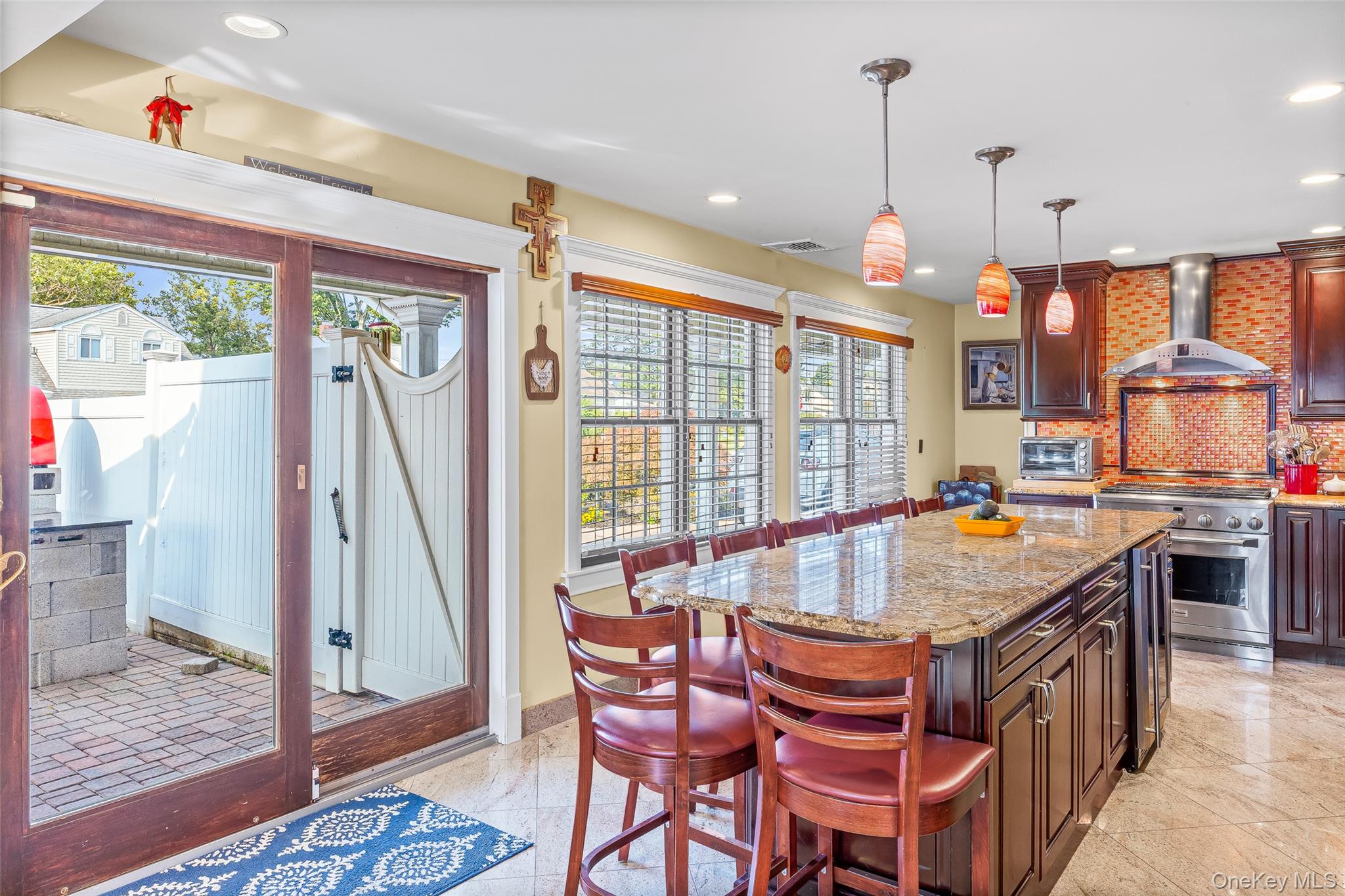 #8 photo, 71 Swing Lane, Levittown , NY 11756