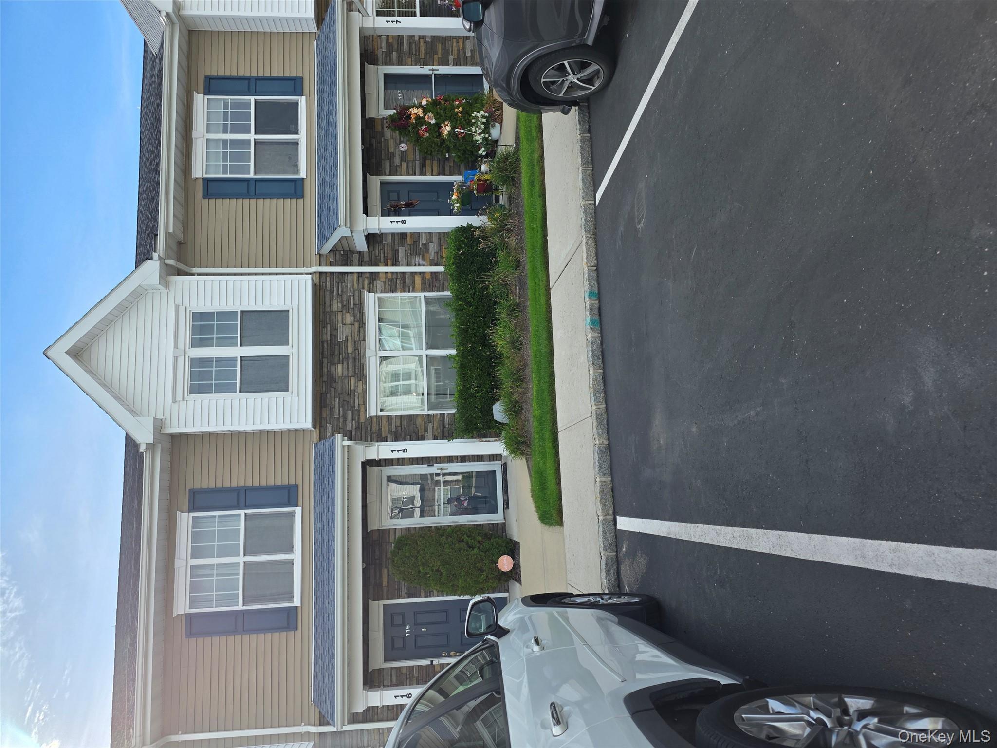 #7 photo, 115 Weatherby Lane, Central Islip , NY 11722