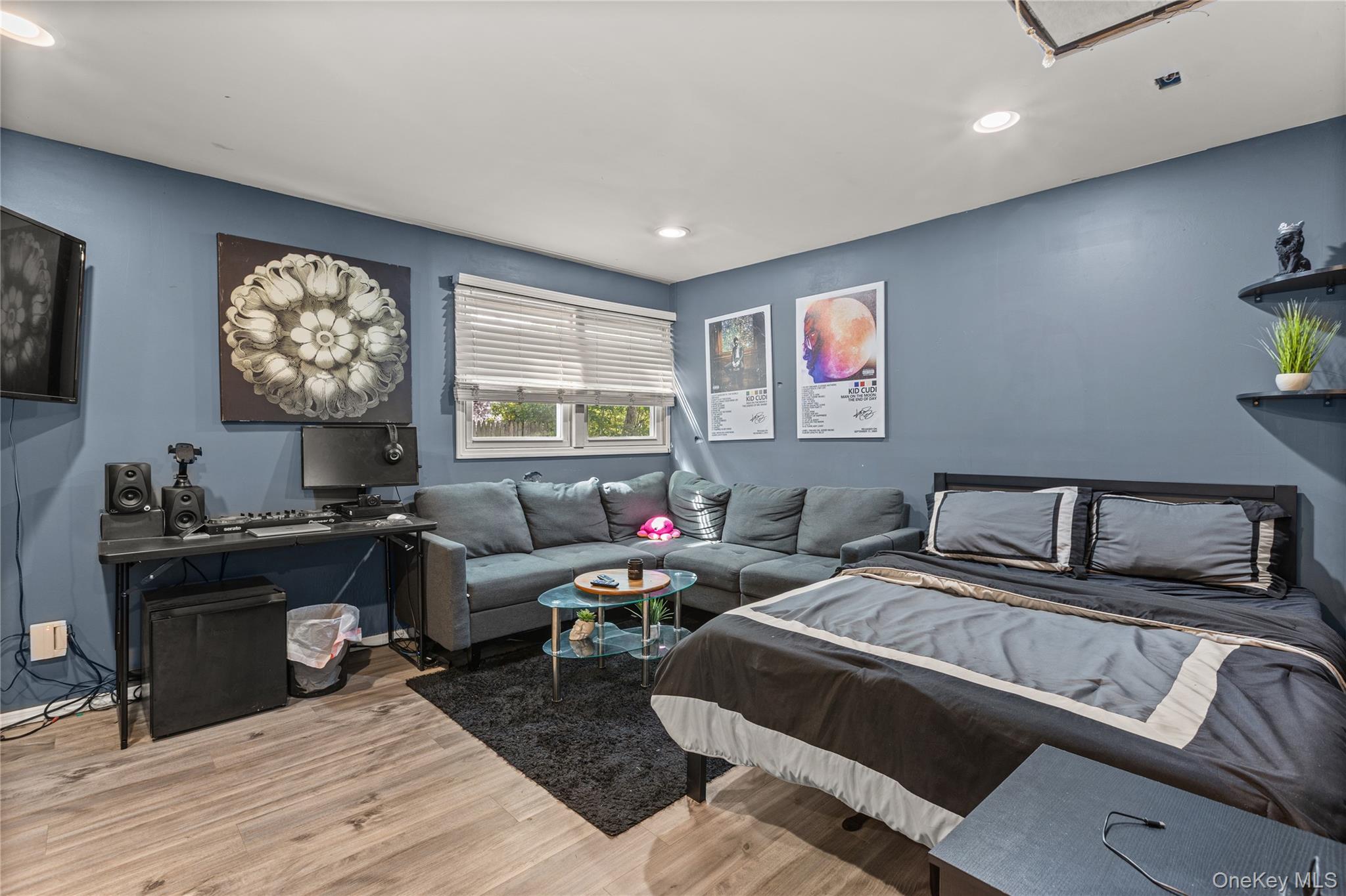 #12 photo, 19 Gamecock Lane, सफ़ोक काउंटी Babylon , NY 11702