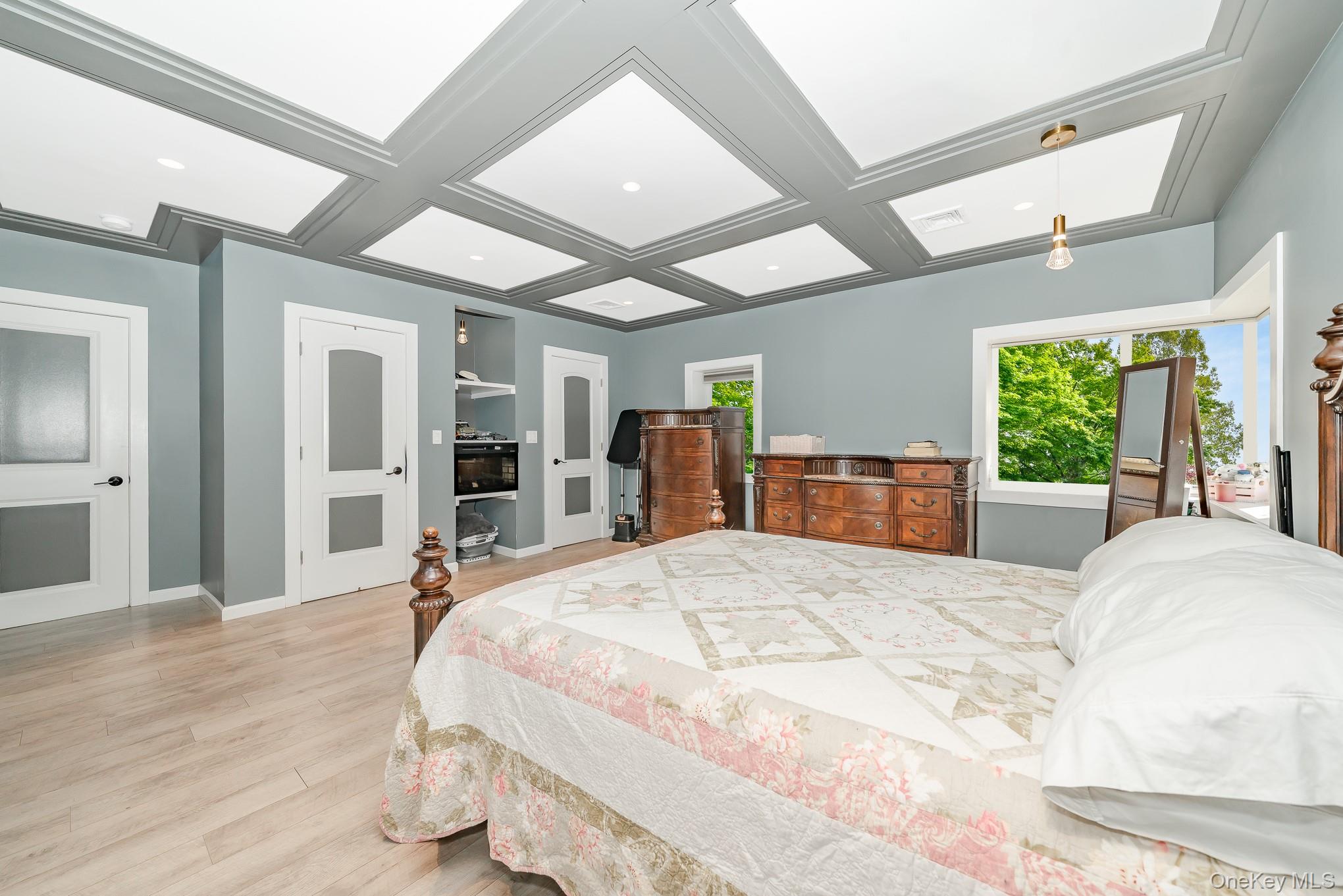 #18 photo, 28 Riverside Avenue, Amityville , NY 11701