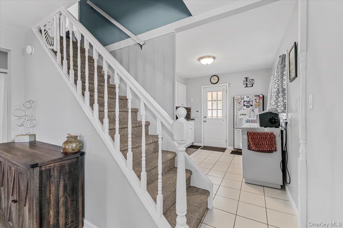 #13 photo, 109 Periwinkle Road, Levittown , NY 11756