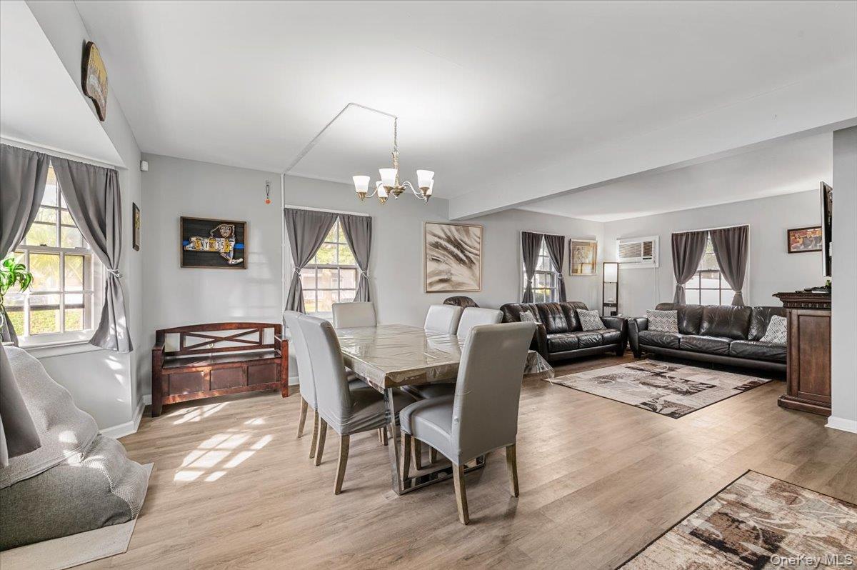 #14 photo, 109 Periwinkle Road, Levittown , NY 11756