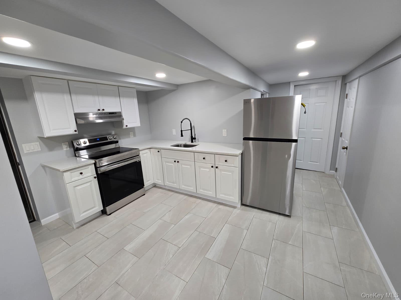 #1 photo, 49 Dare Road, सफ़ोक काउंटी Selden , NY 11784