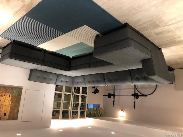 #12 photo, 12-31 Robin Lane, Bayside , NY 11360