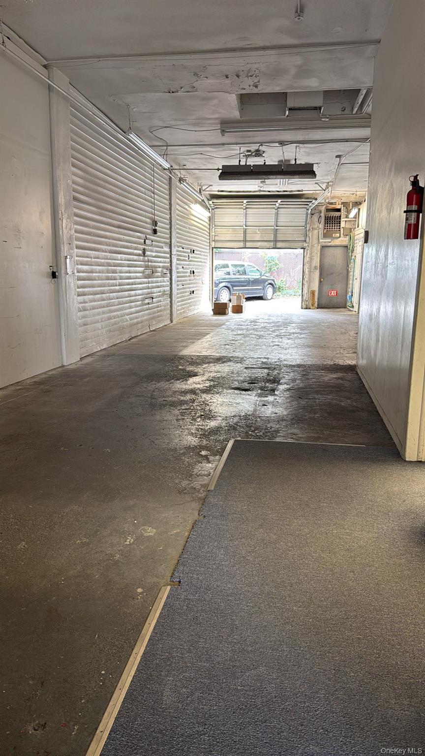 #5 photo, 451 Hempstead Tpke, West Hempstead , NY 11552