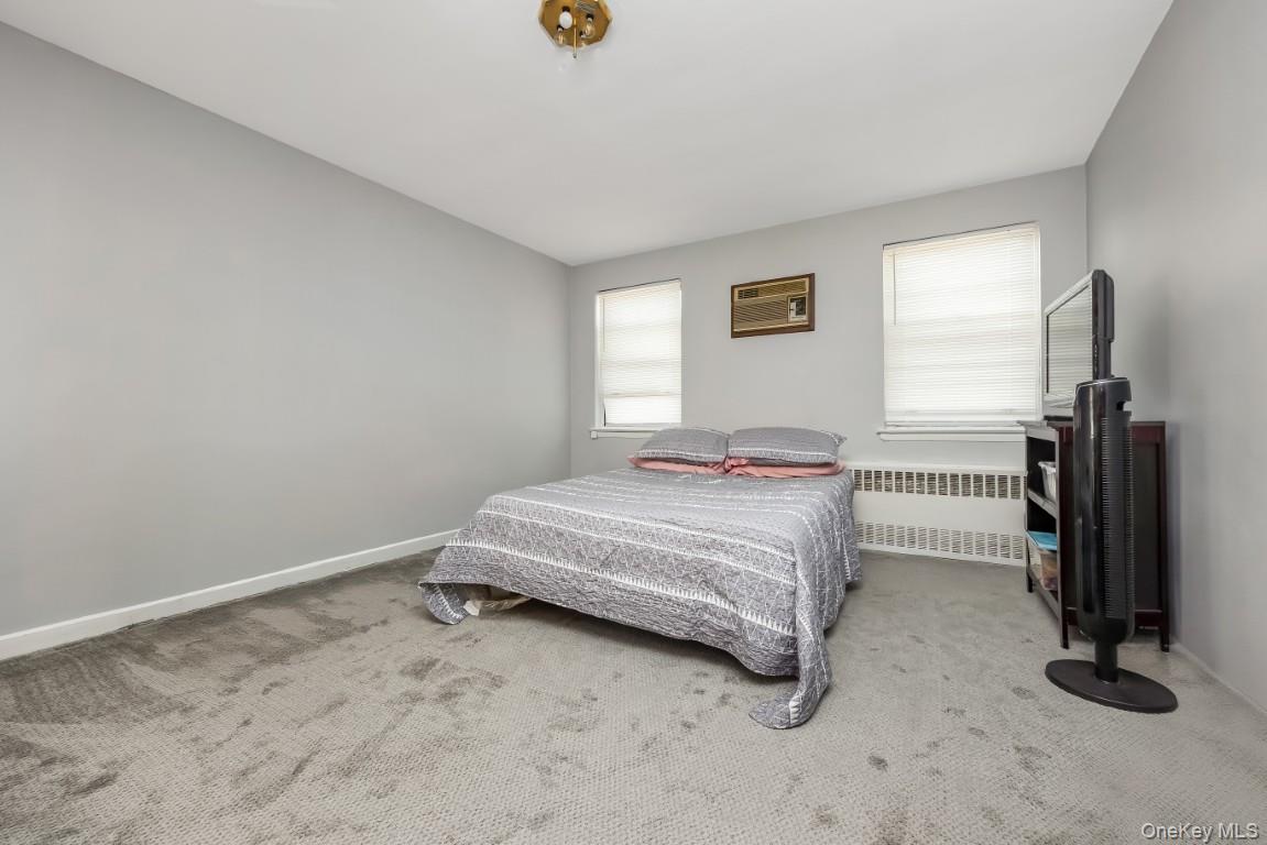 #9 photo, 67-72 78th Street, Middle Village , NY 11379