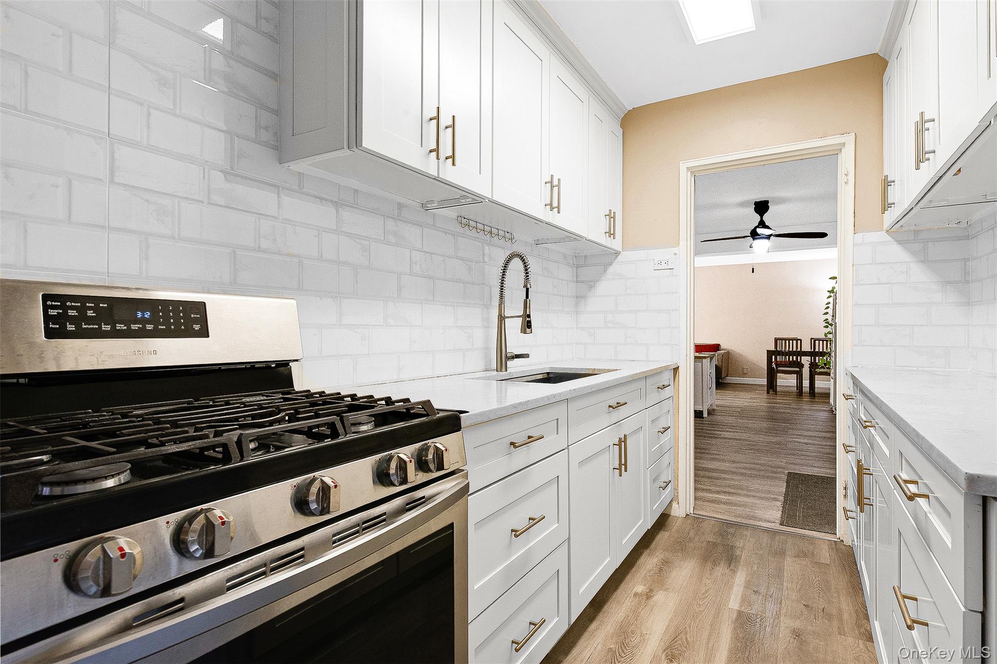 #15 photo, 96-09 67th Avenue, Rego Park , NY 11374