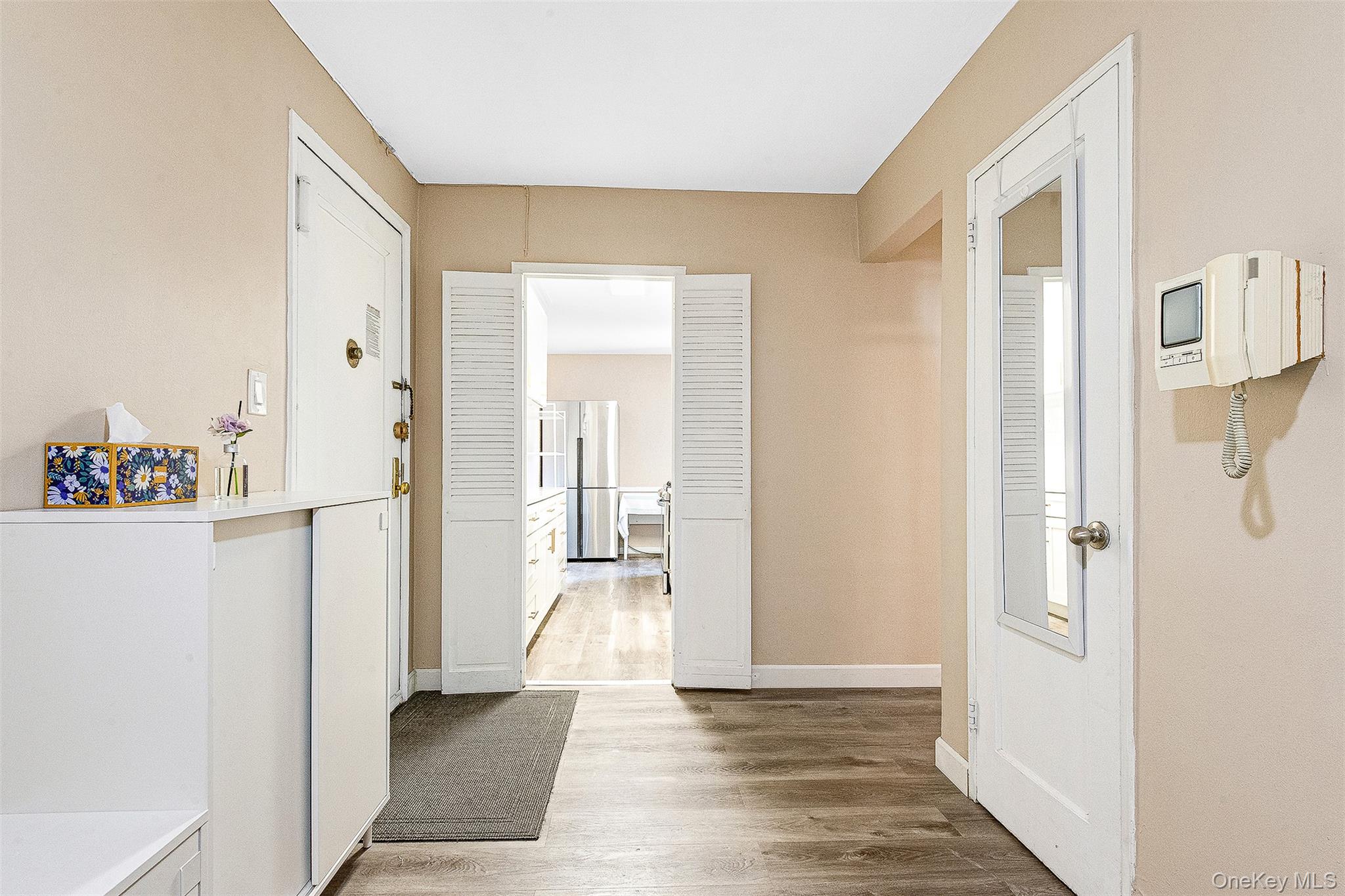 #4 photo, 96-09 67th Avenue, Rego Park , NY 11374