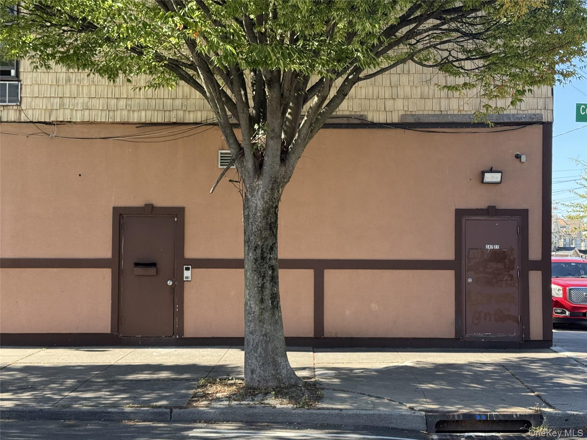 #9 photo, 247-77 Jericho Turnpike, Bellerose , NY 11426