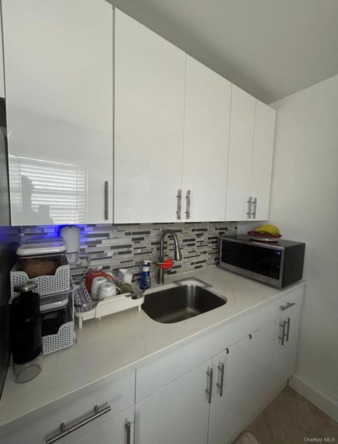 #11 photo, 199-05 21st Ave, クイーンズ区 Whitestone , NY 11357