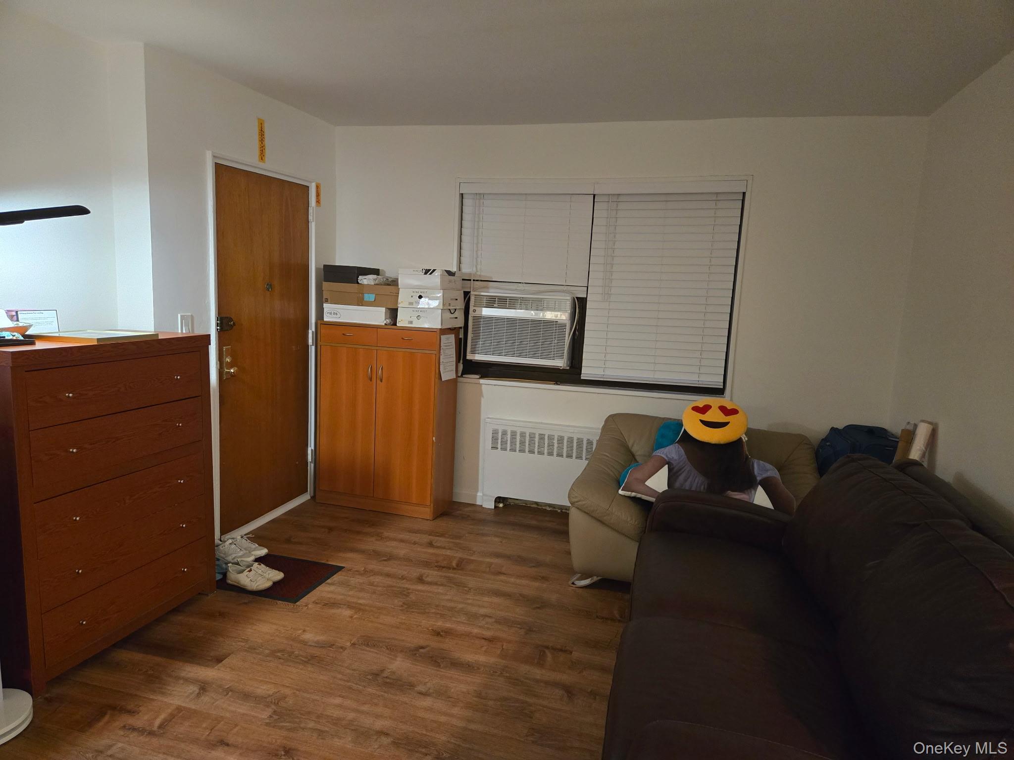 #5 photo, 199-05 21st Ave, クイーンズ区 Whitestone , NY 11357