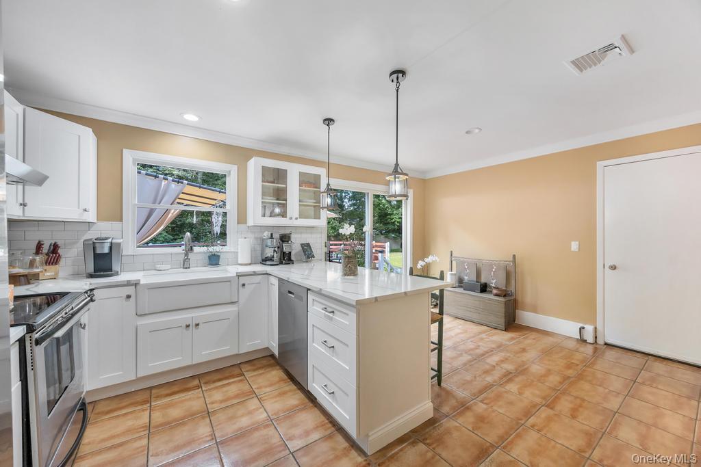 #13 photo, 46 -4 Oak Street, Centereach , NY 11720