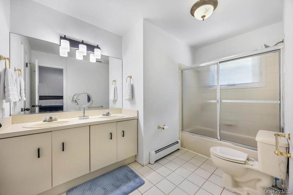 #19 photo, 46 -4 Oak Street, Centereach , NY 11720