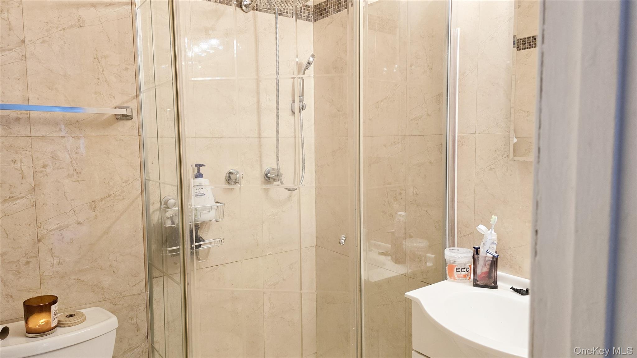 #9 photo, 209-08 23rd Avenue, Bayside , NY 11360