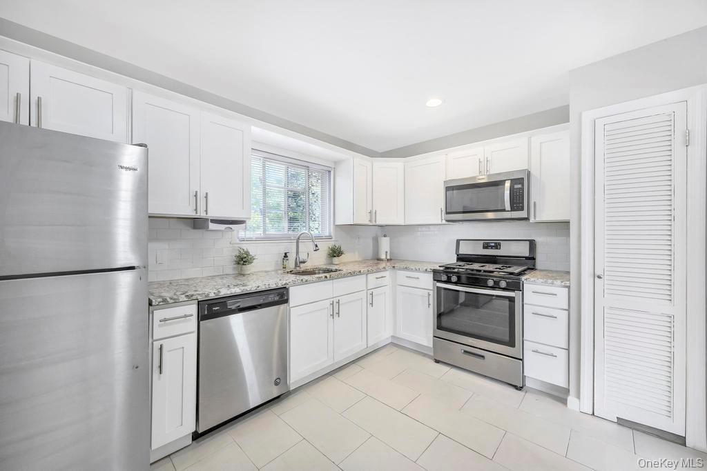 #10 photo, 191 Bergen Street, Port Jefferson Station , NY 11776