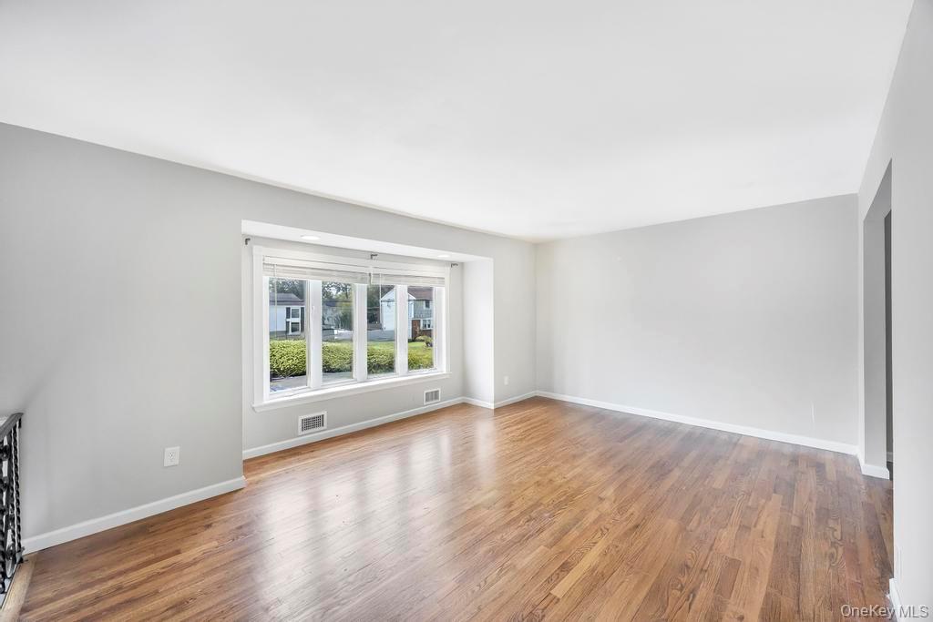 #4 photo, 191 Bergen Street, Port Jefferson Station , NY 11776