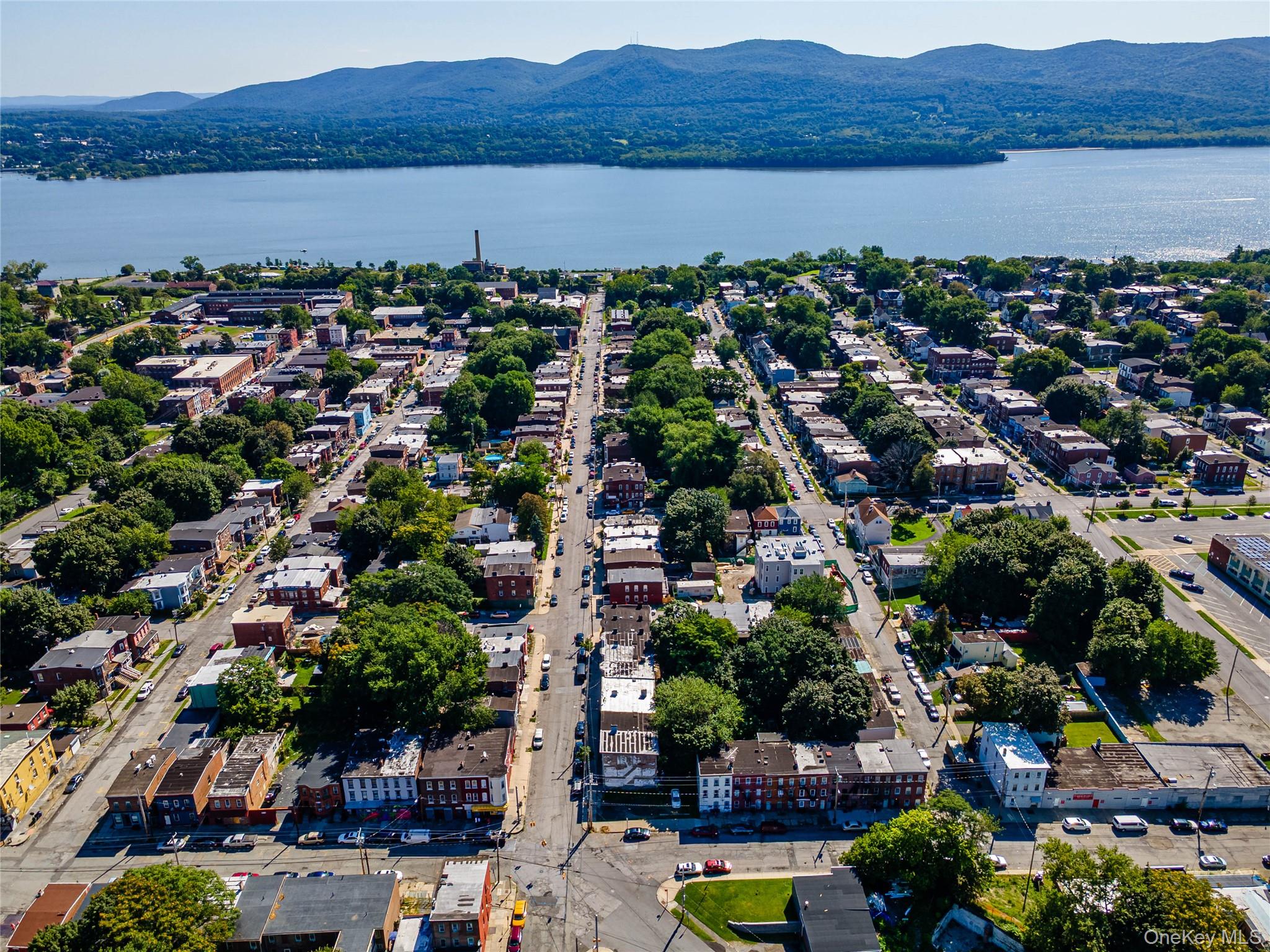 #11 photo, 193 Renwick Street, Newburgh , NY 12550