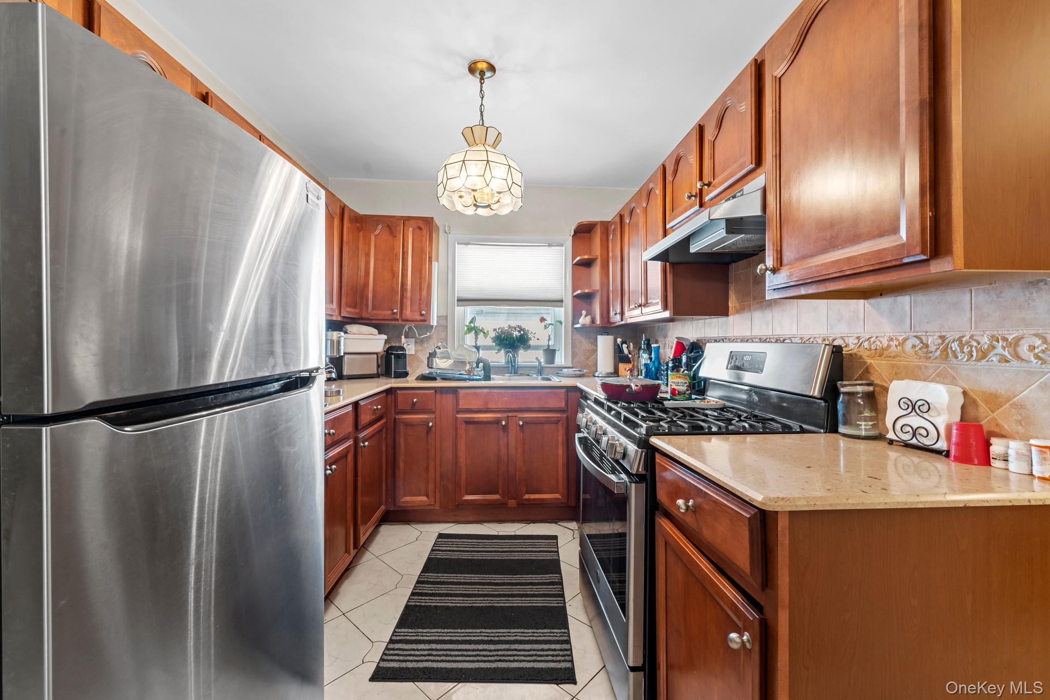 #19 photo, 1518 Bayview Avenue, Bronx , NY 10465