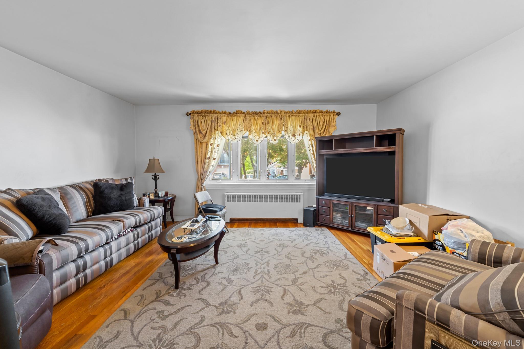 #20 photo, 1518 Bayview Avenue, Bronx , NY 10465