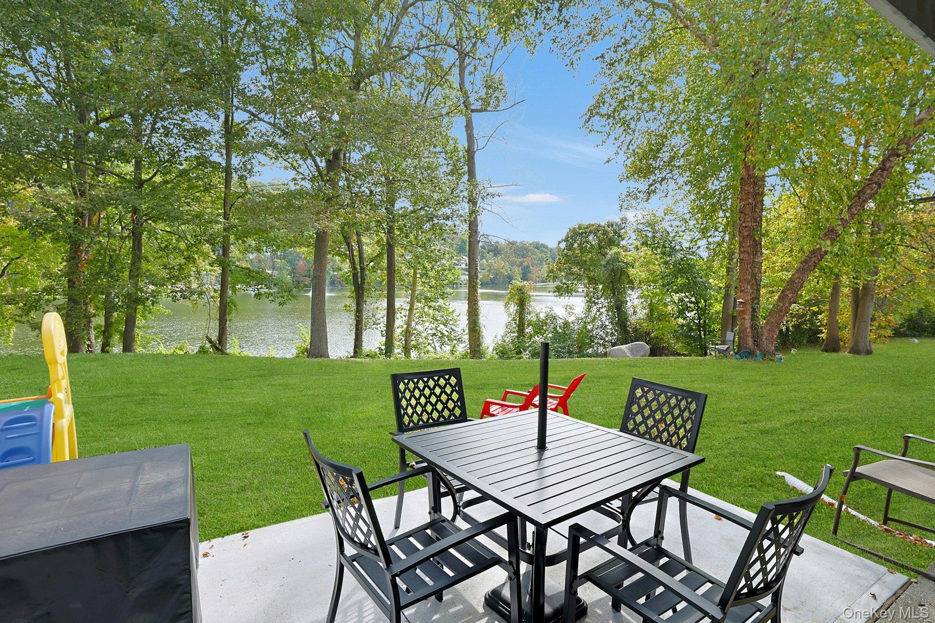 #1 photo, 108 Sunfish Landing, Mohegan Lake , NY 10547