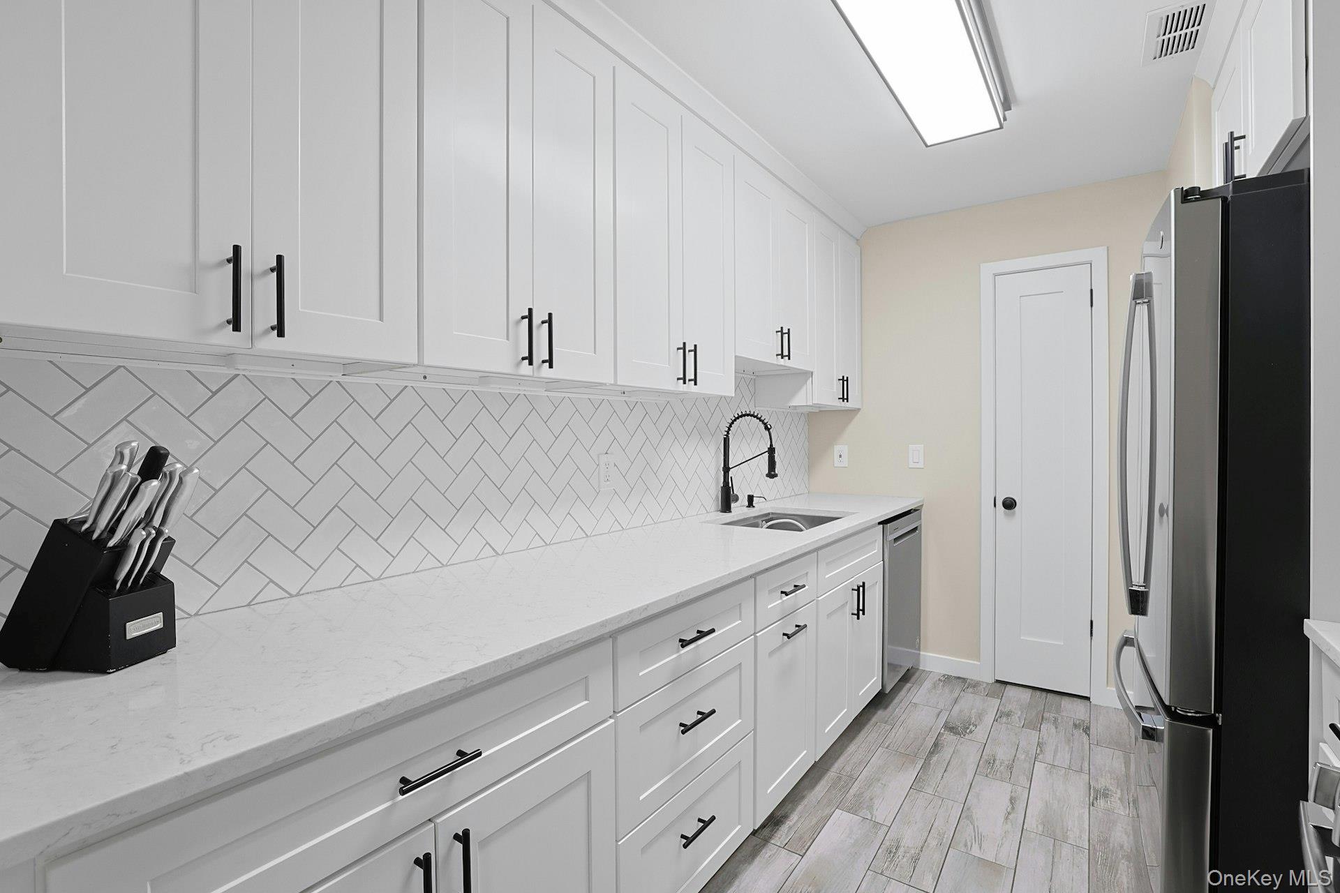 #16 photo, 108 Sunfish Landing, Mohegan Lake , NY 10547