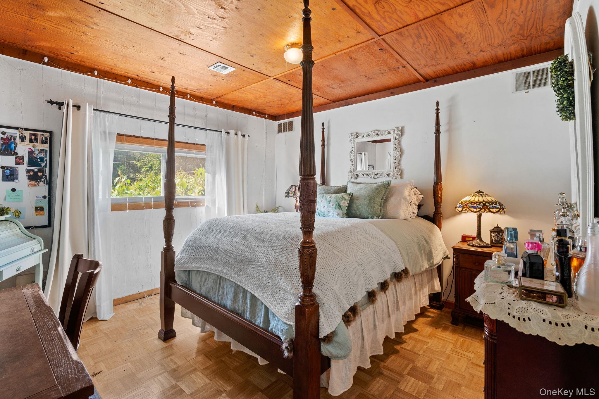 #19 photo, 11625 State Route 97, Long Eddy , NY 12760