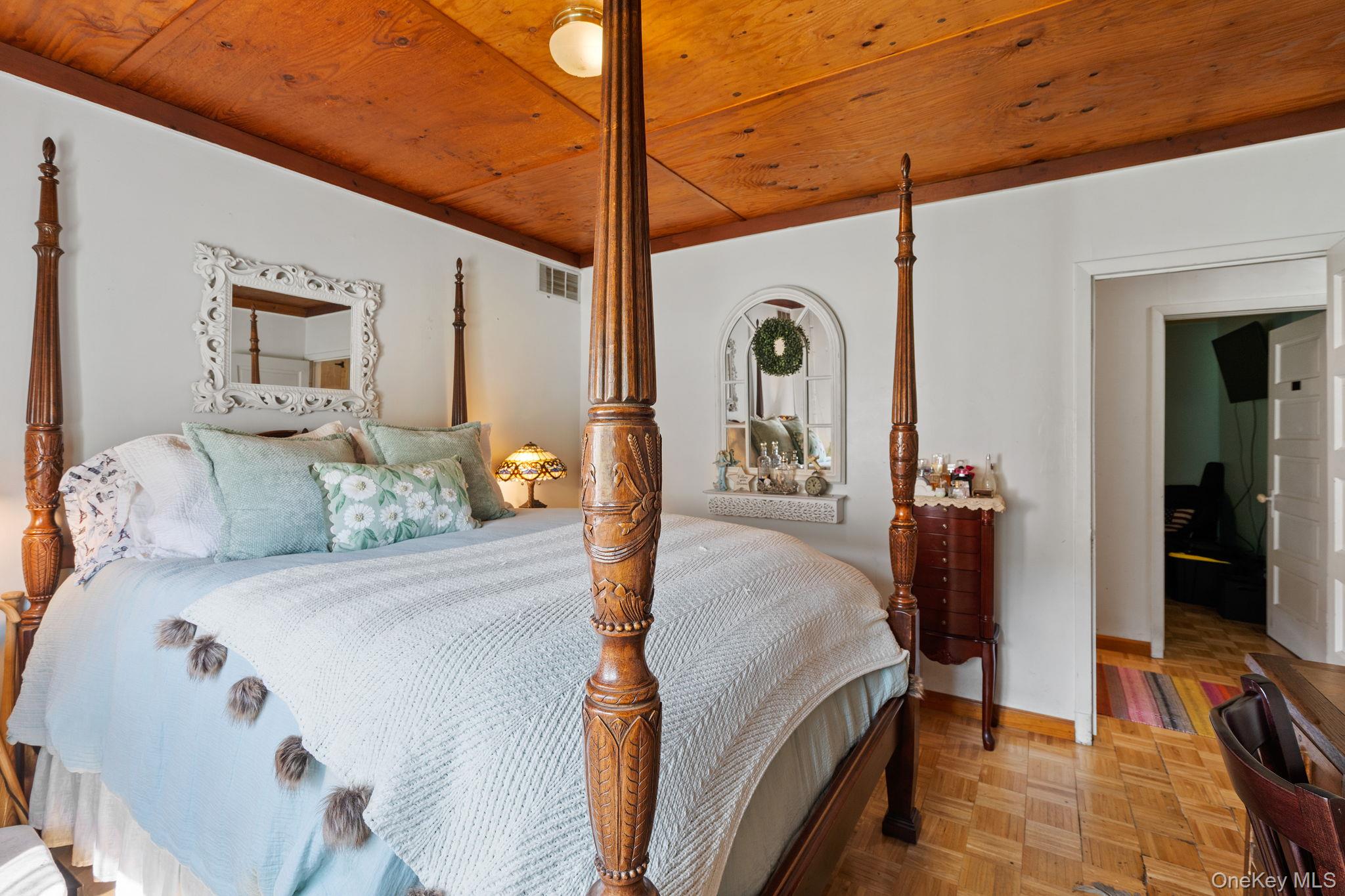 #20 photo, 11625 State Route 97, Long Eddy , NY 12760