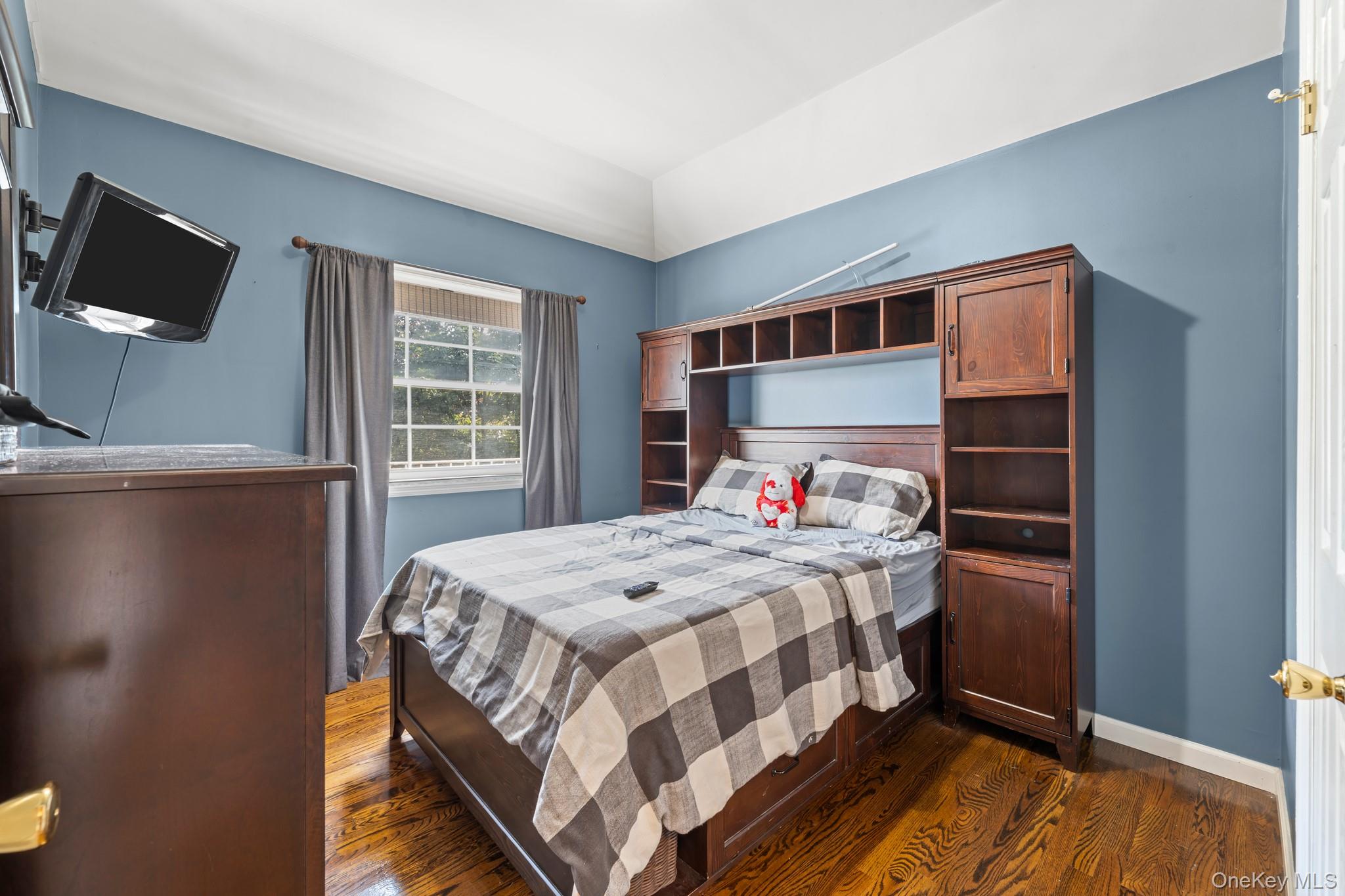 #20 photo, 1514 Bayview Avenue, Bronx , NY 10465