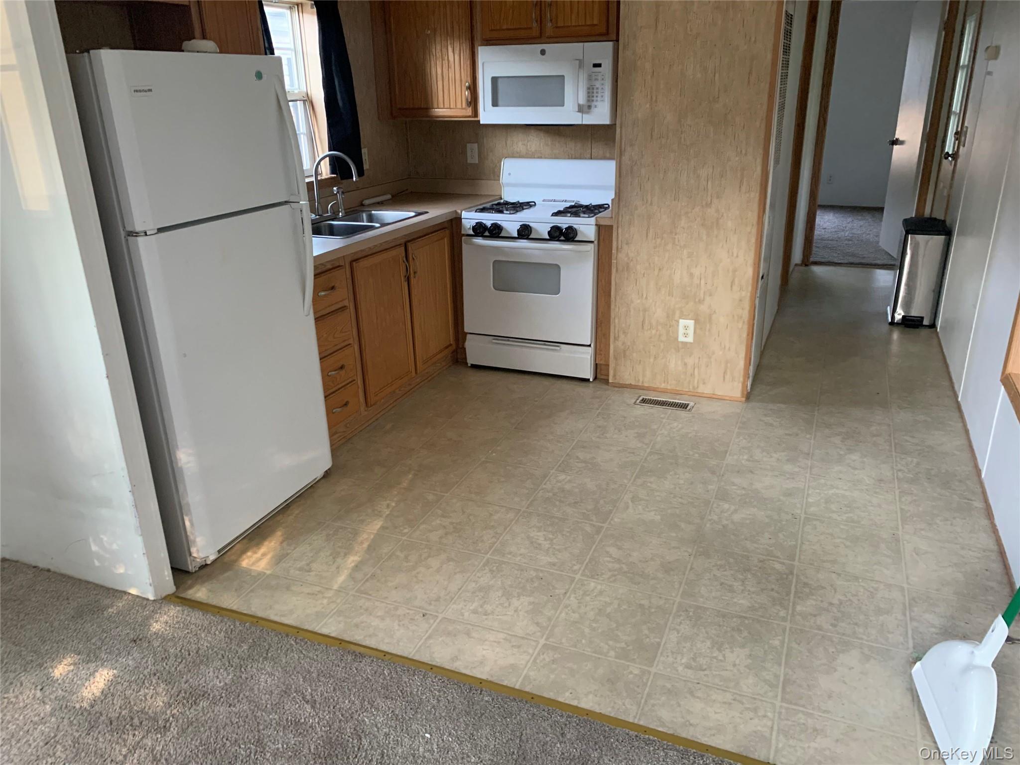 #4 photo, 702 Sawkill Rd, Kingston , NY 12401