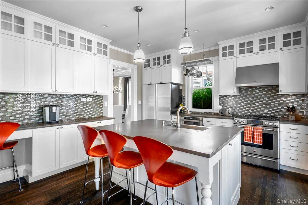 #13 photo, 201 N Broadway, Nyack , NY 10960