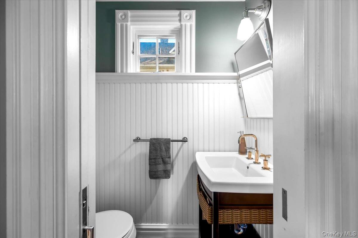 #17 photo, 201 N Broadway, Nyack , NY 10960